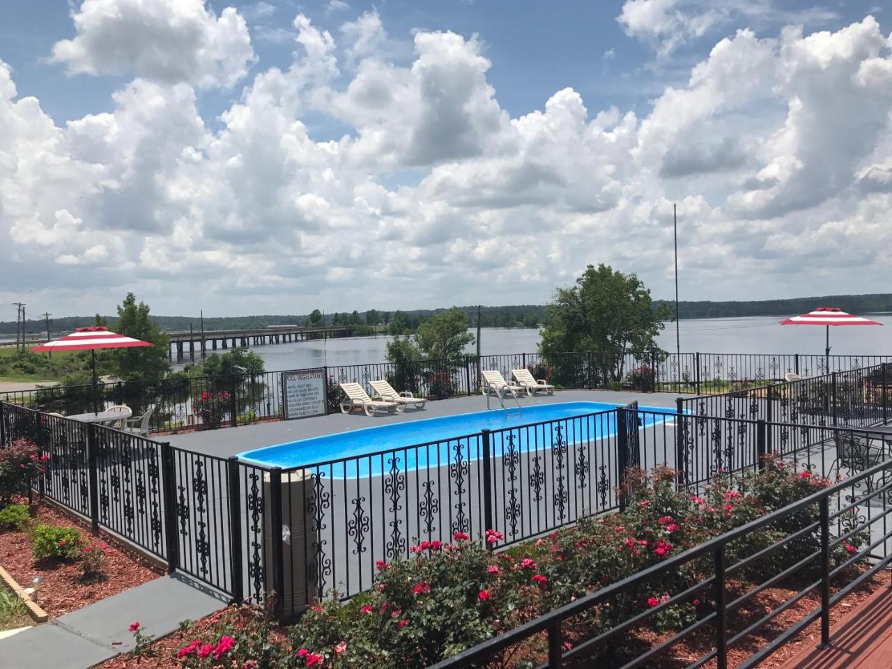 D'Arbonne Lake Motel Farmerville Bagian luar foto